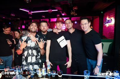 ภาพบรรยากาศคืนวันเสาร์ ที่ร้าน Atomic — photo 14