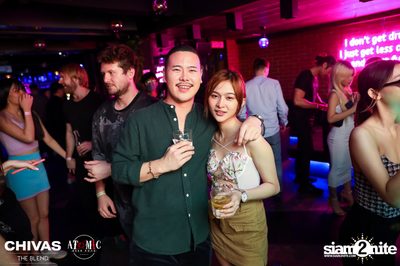 ภาพบรรยากาศคืนวันเสาร์ ที่ร้าน Atomic — photo 23