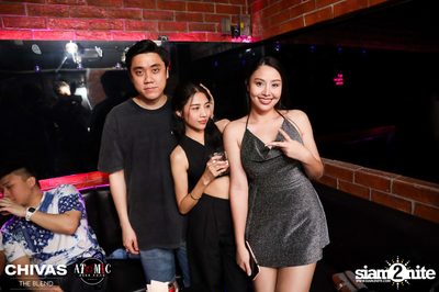 ภาพบรรยากาศคืนวันเสาร์ ที่ร้าน Atomic — photo 27