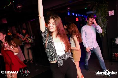 ภาพบรรยากาศคืนวันเสาร์ ที่ร้าน Atomic — photo 46