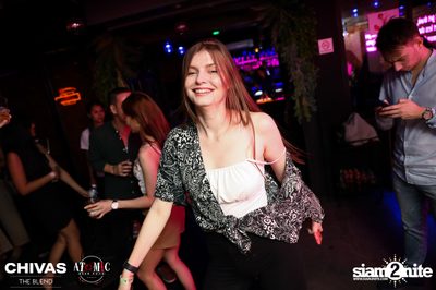 ภาพบรรยากาศคืนวันเสาร์ ที่ร้าน Atomic — photo 48
