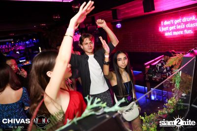 ภาพบรรยากาศคืนวันเสาร์ ที่ร้าน Atomic — photo 63