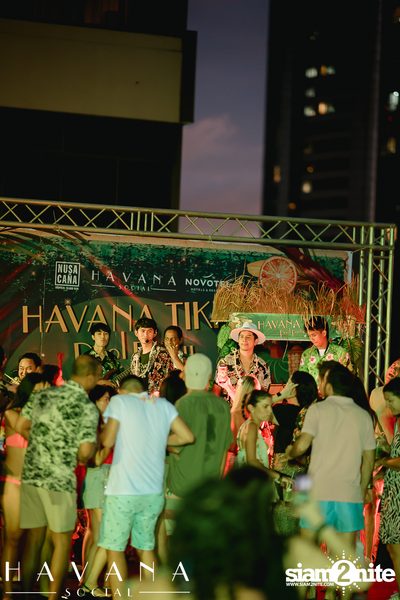 ภาพบรรยากาศงาน Havana Tiki ที่ Novotel Bangkok Sukhumvit 20 — photo 10