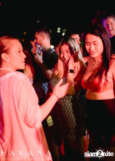 ภาพบรรยากาศงาน Havana Tiki ที่ Novotel Bangkok Sukhumvit 20 — photo 75