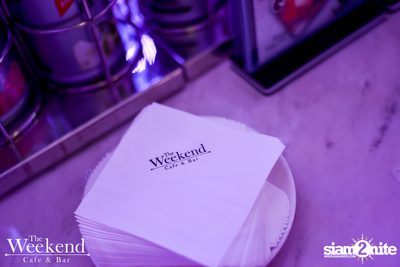 Friday Night at The Weekend Cafe & Bar — photo 15
