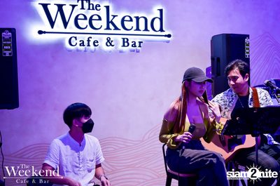 Friday Night at The Weekend Cafe & Bar — photo 18