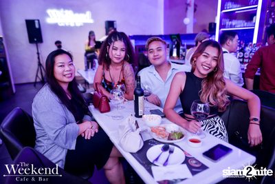 Friday Night at The Weekend Cafe & Bar — photo 20