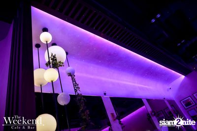Friday Night at The Weekend Cafe & Bar — photo 21