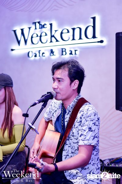 Friday Night at The Weekend Cafe & Bar — photo 25