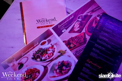 Friday Night at The Weekend Cafe & Bar — photo 31