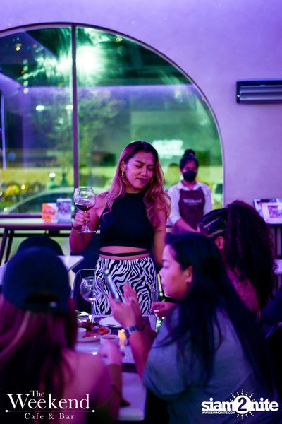Friday Night at The Weekend Cafe & Bar — photo 62