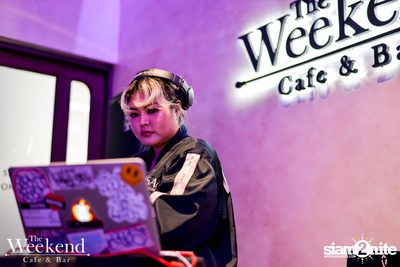 Friday Night at The Weekend Cafe & Bar — photo 80