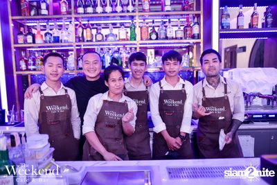 Friday Night at The Weekend Cafe & Bar — photo 91
