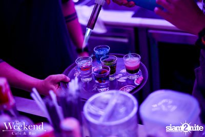 Friday Night at The Weekend Cafe & Bar — photo 96