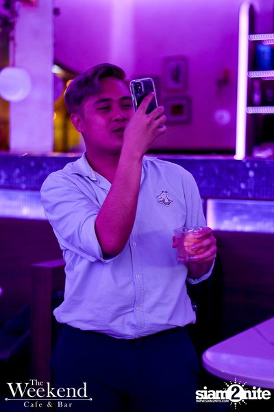 Friday Night at The Weekend Cafe & Bar — photo 116