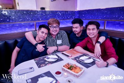 Friday Night at The Weekend Cafe & Bar — photo 121