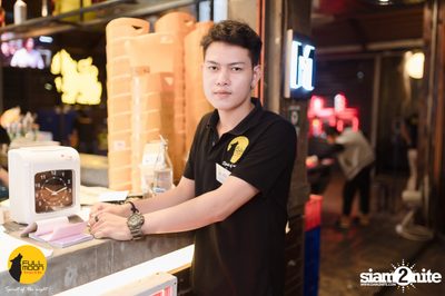 Bonnadol at Fullmoon Terrace & Bar  — photo 13