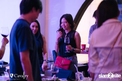 ภาพบรรยากาศคอนเสิร์ต ETC ที่ร้าน The Cavalry Thonglor — photo 14