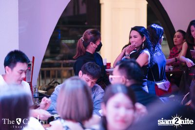 ภาพบรรยากาศคอนเสิร์ต ETC ที่ร้าน The Cavalry Thonglor — photo 23