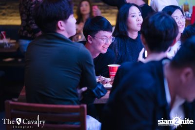 ภาพบรรยากาศคอนเสิร์ต ETC ที่ร้าน The Cavalry Thonglor — photo 30