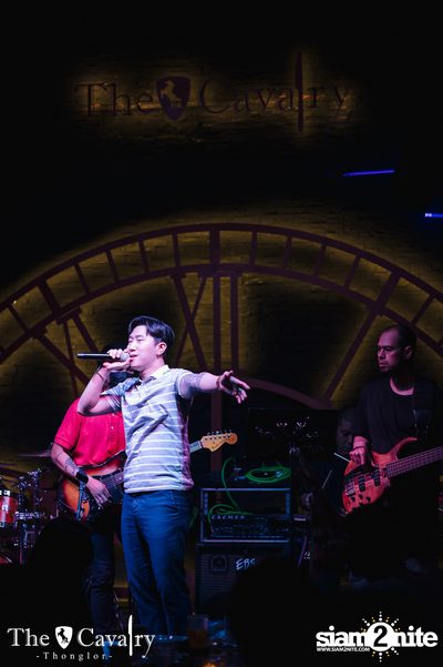 ภาพบรรยากาศคอนเสิร์ต ETC ที่ร้าน The Cavalry Thonglor — photo 38