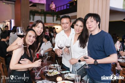 ภาพบรรยากาศคอนเสิร์ต ETC ที่ร้าน The Cavalry Thonglor — photo 52