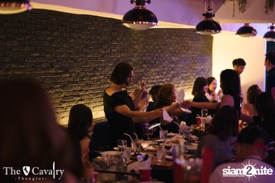 ภาพบรรยากาศคอนเสิร์ต ETC ที่ร้าน The Cavalry Thonglor — photo 55