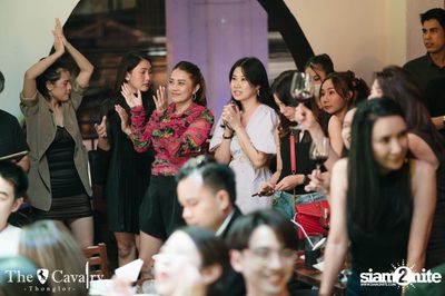 ภาพบรรยากาศคอนเสิร์ต ETC ที่ร้าน The Cavalry Thonglor — photo 74