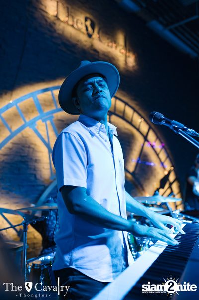 ภาพบรรยากาศคอนเสิร์ต ETC ที่ร้าน The Cavalry Thonglor — photo 83