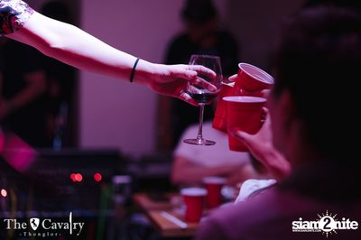 ภาพบรรยากาศคอนเสิร์ต ETC ที่ร้าน The Cavalry Thonglor — photo 85