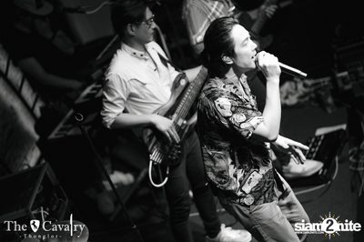 ภาพบรรยากาศคอนเสิร์ต ETC ที่ร้าน The Cavalry Thonglor — photo 102