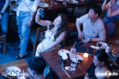 ภาพบรรยากาศคอนเสิร์ต ETC ที่ร้าน The Cavalry Thonglor — photo 105