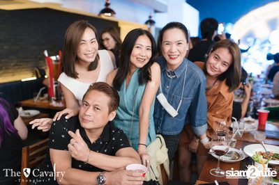 ภาพบรรยากาศคอนเสิร์ต ETC ที่ร้าน The Cavalry Thonglor — photo 145