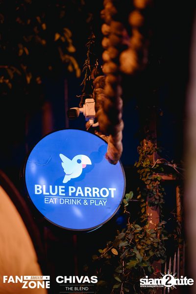 บรรยากาศการชมฟุตบอลโลก ฝรั่งเศษ vs เดนมาร์ก ที่ at Blue Parrot — photo 2