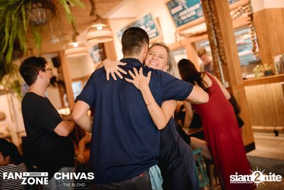 บรรยากาศการชมฟุตบอลโลก ฝรั่งเศษ vs เดนมาร์ก ที่ at Blue Parrot — photo 29