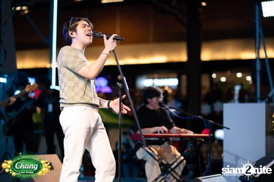 ภาพบรรยากาศคอนเสิร์ต Atom จากงาน Chang Live Park FOOD FUN FRIENDS ที่ The Street Ratchada — photo 62