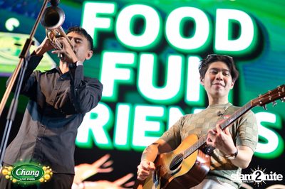 ภาพบรรยากาศคอนเสิร์ต Atom จากงาน Chang Live Park FOOD FUN FRIENDS ที่ The Street Ratchada — photo 75