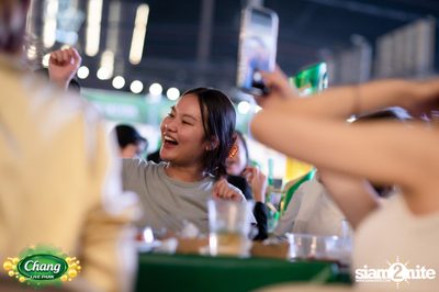 ภาพบรรยากาศคอนเสิร์ต Atom จากงาน Chang Live Park FOOD FUN FRIENDS ที่ The Street Ratchada — photo 91