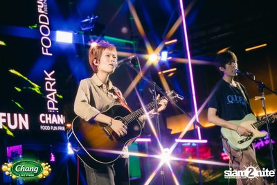 ภาพบรรยากาศคอนเสิร์ต Patrickananda x D Gerrard x Zweed n' Roll จากงาน Chang Live Park FOOD FUN FRIENDS ที่ The Street Ratchada — photo 5