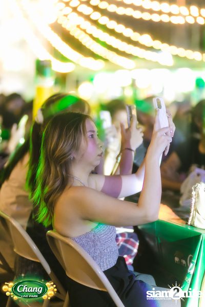 ภาพบรรยากาศคอนเสิร์ต Patrickananda x D Gerrard x Zweed n' Roll จากงาน Chang Live Park FOOD FUN FRIENDS ที่ The Street Ratchada — photo 43