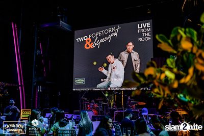 บรรยากาศคอนเสิร์ตจาก Two Popetorn และ Be Peerapat ที่ Spectrum Lounge & Bar — photo 7