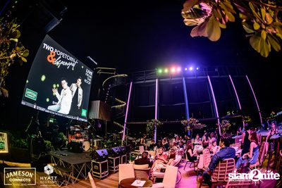 บรรยากาศคอนเสิร์ตจาก Two Popetorn และ Be Peerapat ที่ Spectrum Lounge & Bar — photo 16