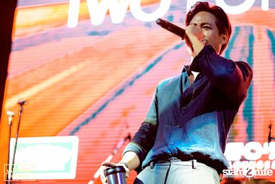 บรรยากาศคอนเสิร์ตจาก Two Popetorn และ Be Peerapat ที่ Spectrum Lounge & Bar — photo 40