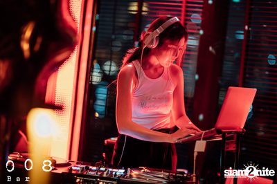 บรรยากาศฉลองครบรอบ 4 ปี กับงาน 4th Anniversary ที่ 008 Bar — photo 1
