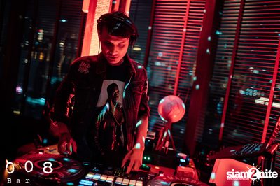บรรยากาศฉลองครบรอบ 4 ปี กับงาน 4th Anniversary ที่ 008 Bar — photo 14