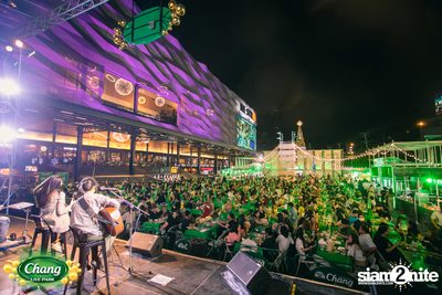คอนเสิร์ตวง Klear ที่ลานกิจกรรมศูนย์การค้า The Street Ratchada กับงาน Chang Live Park FOOD FUN FRIENDS — photo 68