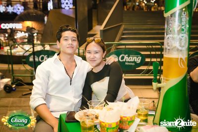 คอนเสิร์ตวง Klear ที่ลานกิจกรรมศูนย์การค้า The Street Ratchada กับงาน Chang Live Park FOOD FUN FRIENDS — photo 83