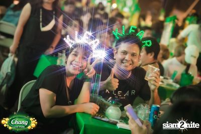 คอนเสิร์ตวง Klear ที่ลานกิจกรรมศูนย์การค้า The Street Ratchada กับงาน Chang Live Park FOOD FUN FRIENDS — photo 89