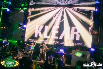 คอนเสิร์ตวง Klear ที่ลานกิจกรรมศูนย์การค้า The Street Ratchada กับงาน Chang Live Park FOOD FUN FRIENDS — photo 114