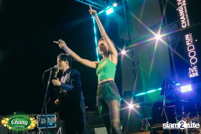 คอนเสิร์ตวง Klear ที่ลานกิจกรรมศูนย์การค้า The Street Ratchada กับงาน Chang Live Park FOOD FUN FRIENDS — photo 125
